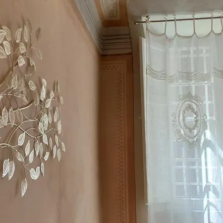 Lo Strullo Apartment *